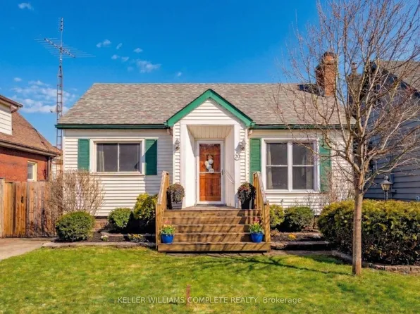 20 E 18th St, Hamilton, ON L9A 4N7