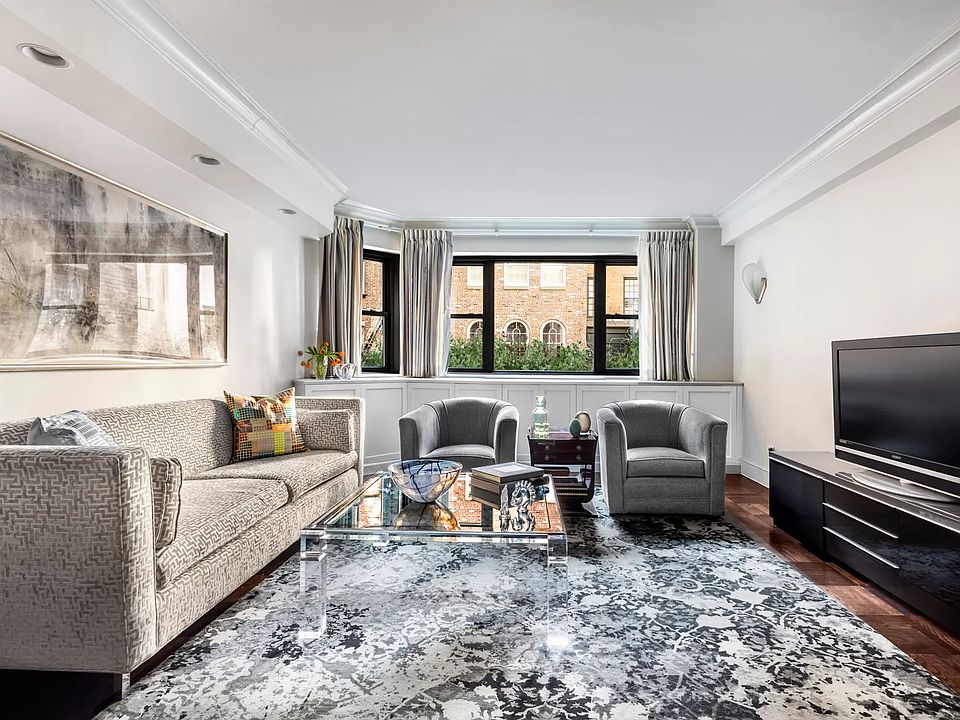 1st image of 120 E 81st St APT 3B