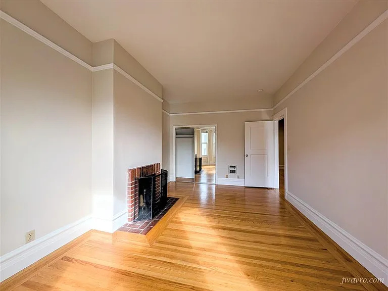 1534 Taylor St #5 — Photo 2