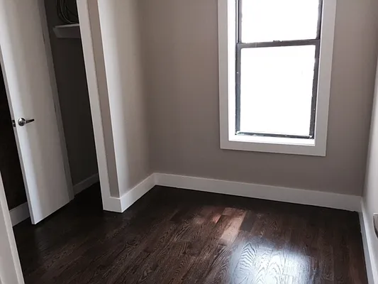 Rented by Premier Metro Realty Corp | media 17