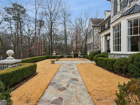 2nd image of 3474 Nancy Creek Rd NW