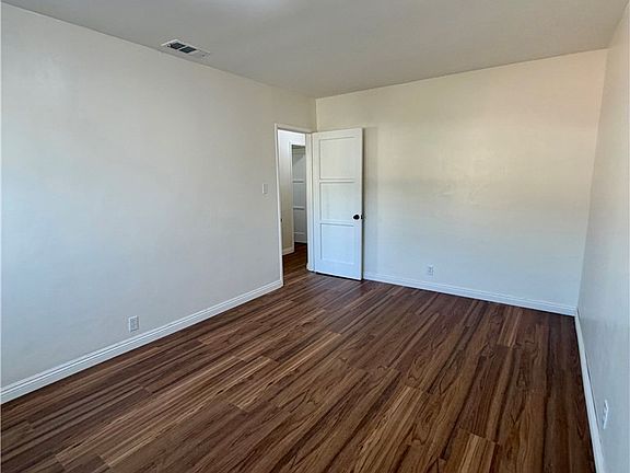 4th image of 349 Laun St