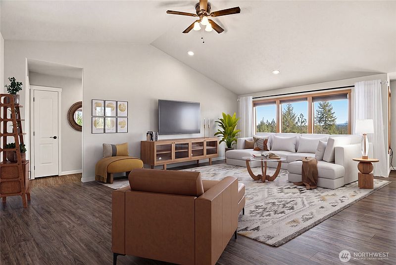 2nd image of 34212 N Vista Point Lane