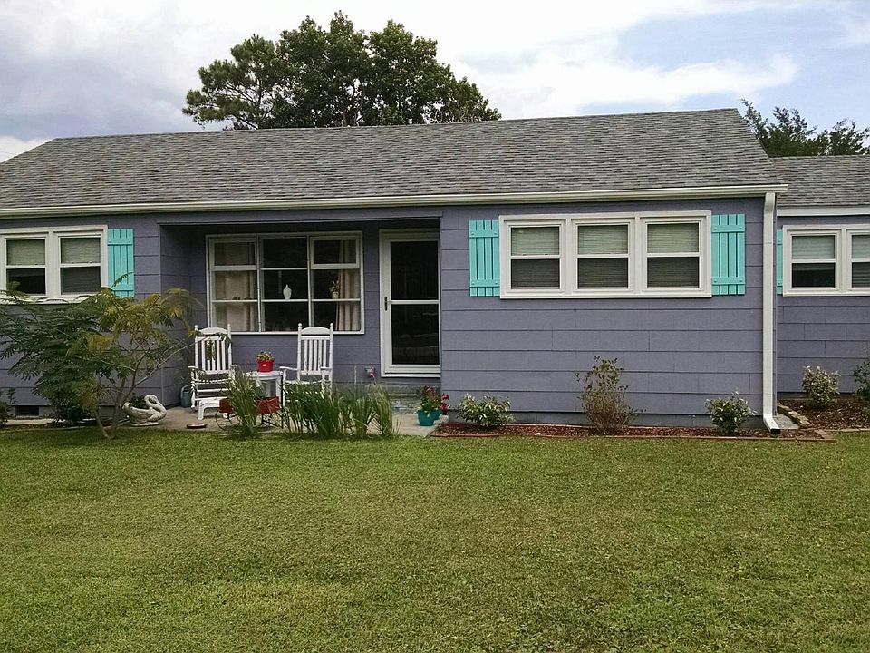 1st image of 301 Mansfield Pkwy