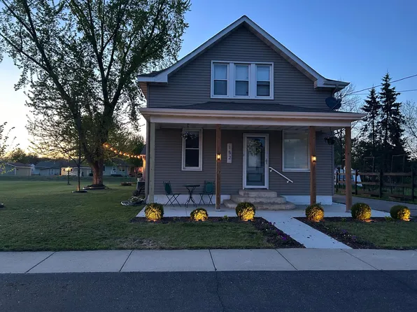 152 Broadway St W, Rockville, MN 56369
