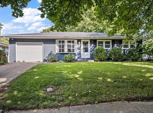 1207 Rutledge Rd, Bloomington, IL 61704