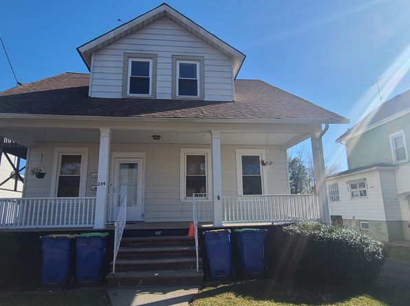 254 W High St Floor 1