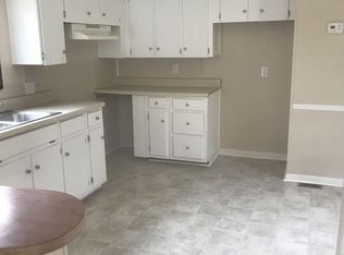 1021 Bench Ln, Halifax, VA 24558