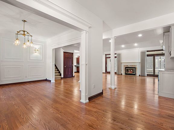 5th image of 1624 Timberwood Ln
