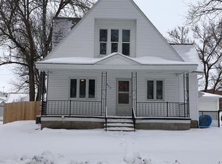 406 3rd St, Boxholm, IA 50040