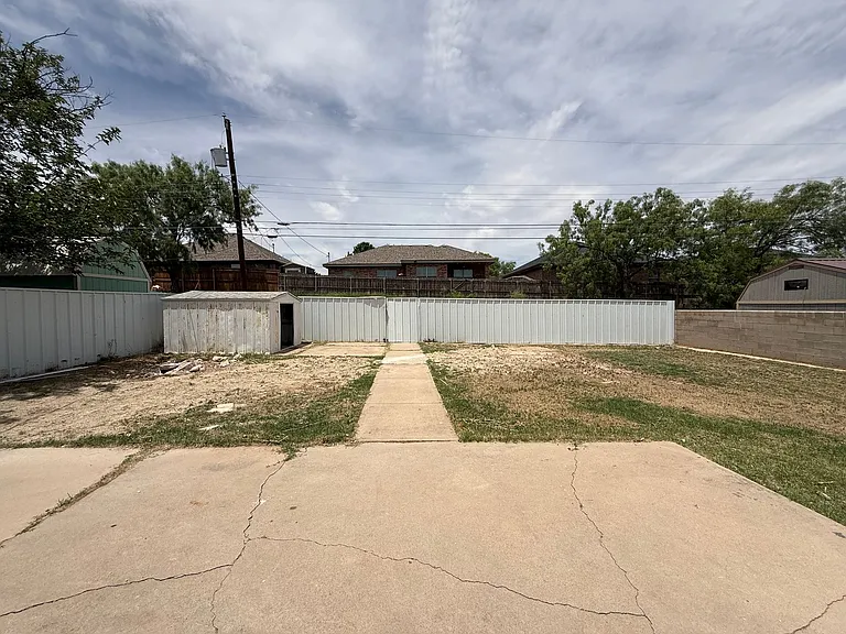 3237 Drexel Ave — Photo 16