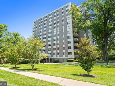 8315 N Brook Ln #2-806, Bethesda, MD, 20814