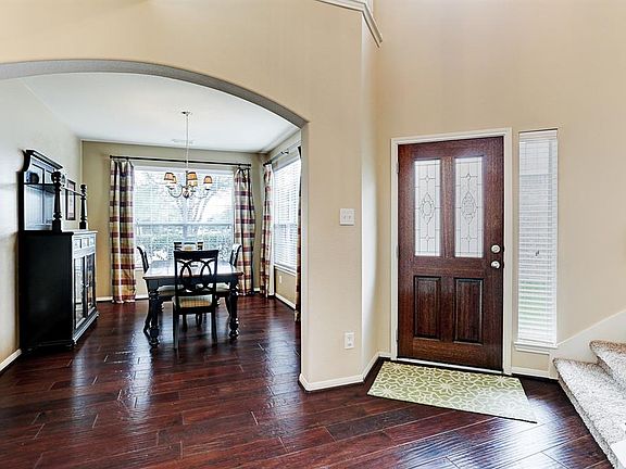 4th image of 6011 Starbrook Creek Dr