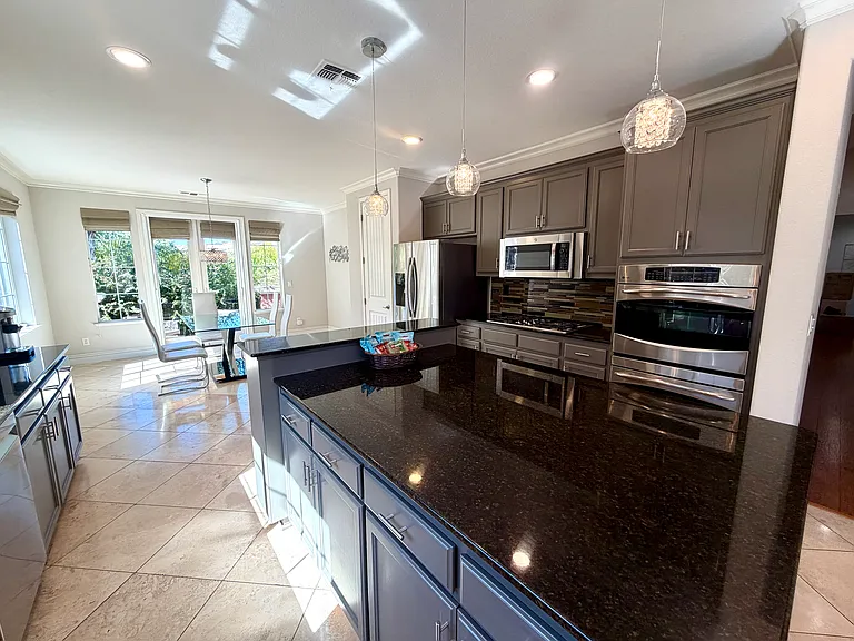 5205 Skyler Ct — Photo 17
