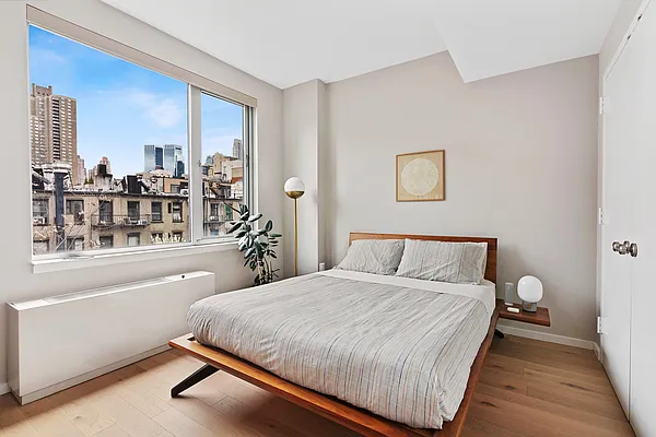 Sold by Compass | media 14