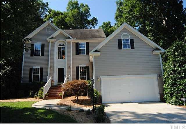 1st image of 904 Kennesaw Ct