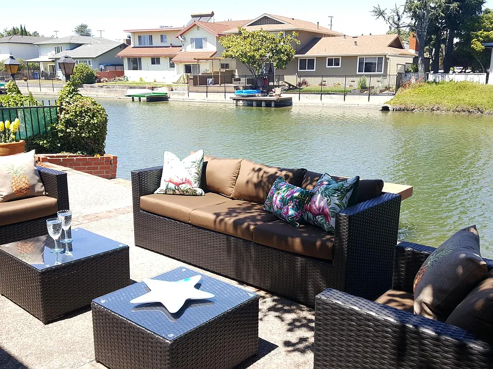325 Laguna Vis