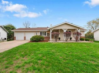 5941 Sir Edward Ct, Florissant, MO 63033
