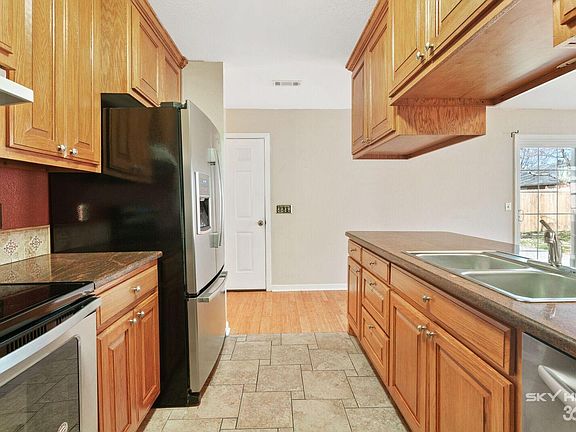 2nd image of 4322 W Beaver Ln
