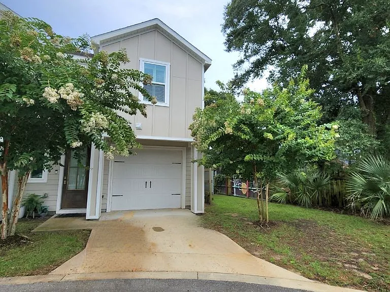 218 Junction Ave — Photo 17