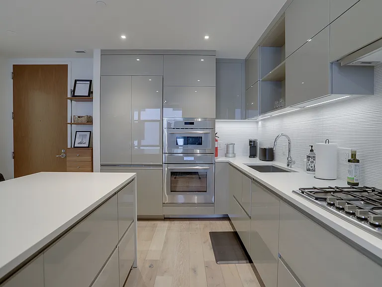 810 O St NW #808 — Photo 12