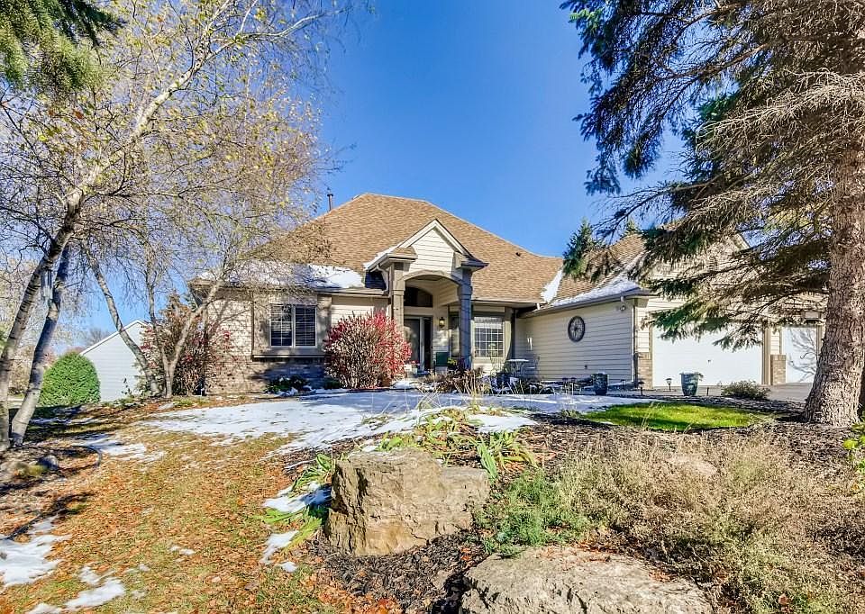 1st image of 2908 Hayes Dr