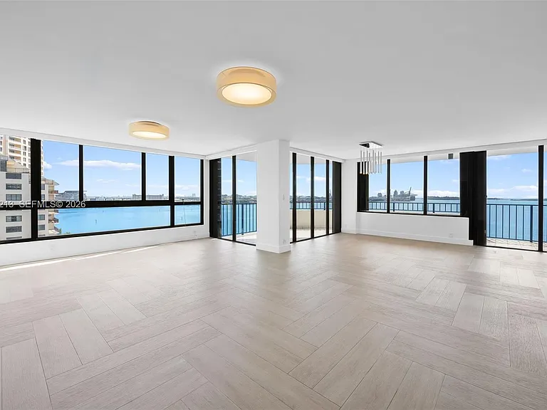 520 Brickell Key Dr #A1206 — Photo 1