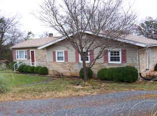 2368 Main St, Hurt, VA 24563