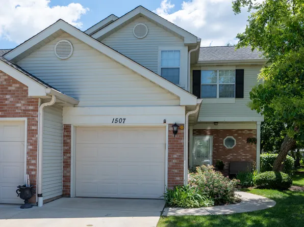 1507 Golfview Ct, Glendale Heights, IL 60139