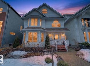 9615 101st St NW, Edmonton, AB T5K 0W7