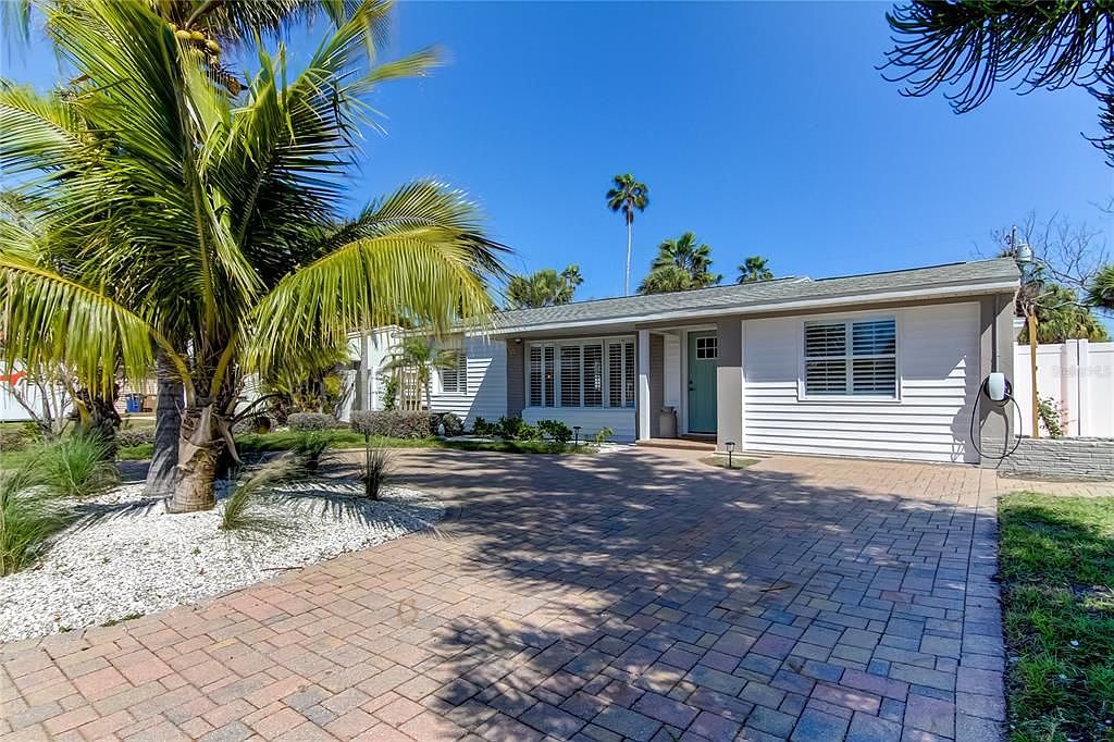 14047 Miramar Ave, Madeira Beach, FL 33708 Zillow