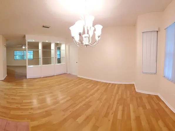 3660 N Laurelwood Loop, Beverly Hills, FL 34465