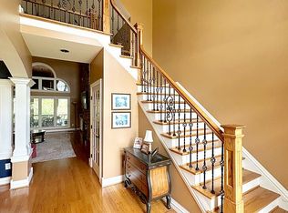 12606 Ridgemoor Dr, Prospect, KY 40059