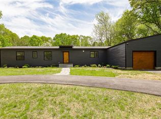 25 Thompson Ter, Wappingers Falls, NY 12590