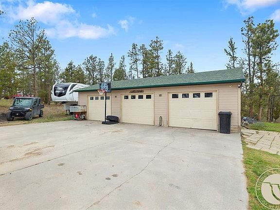 2nd image of 123 Quail Dr