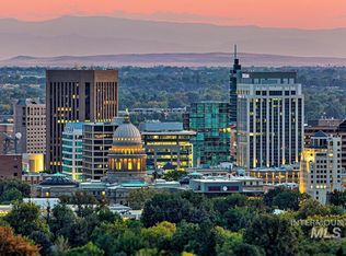 405 E Crestline Dr, Boise, ID 83702