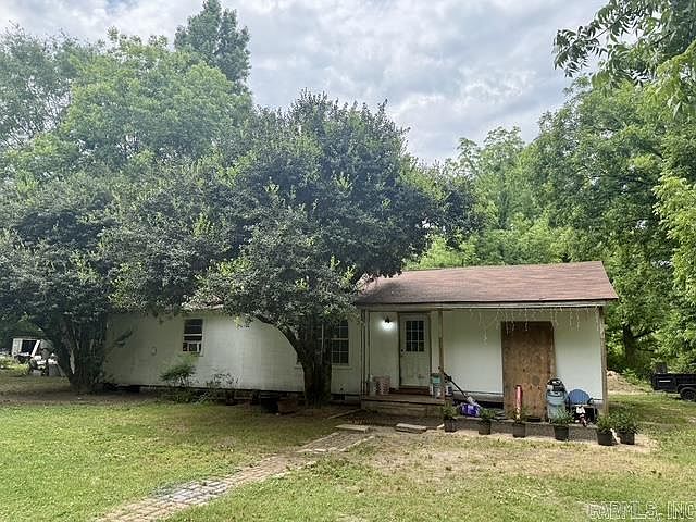 1st image of 677 Snyder Rd