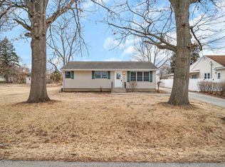 917 Parks Ln, Ottawa, IL 61350