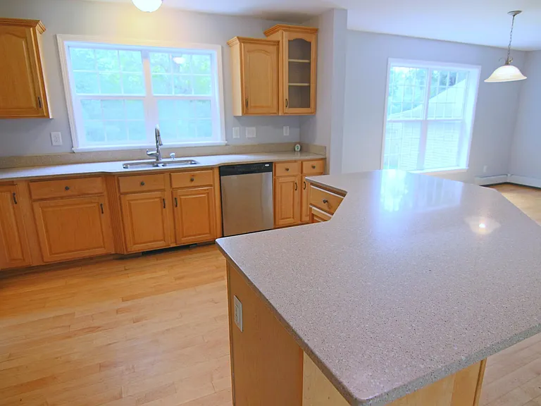 248 Colchester Rd — Photo 9