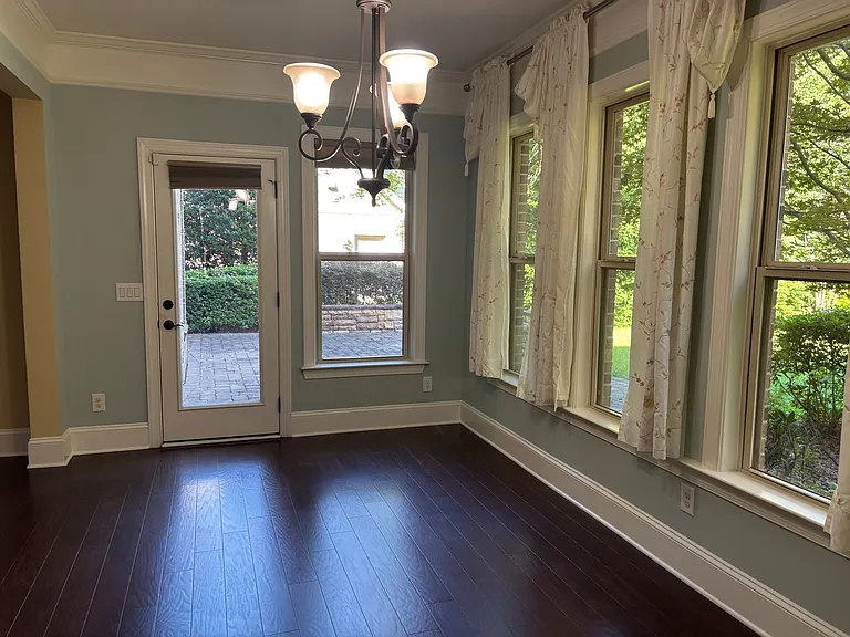8811 Tamarron Dr — Photo 26