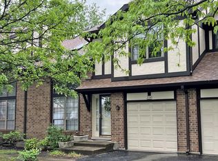 224 Glen Ridge Ln, Bloomingdale, IL 60108