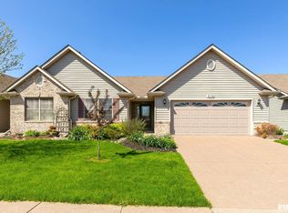 316 Walker Way, Blue Grass, IA 52726