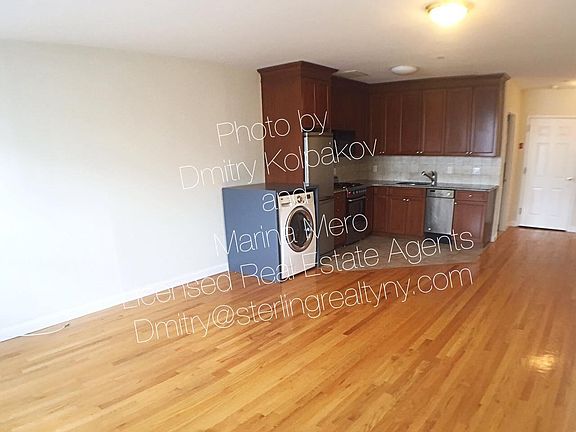3rd image of 1437 Astoria Blvd APT 3F