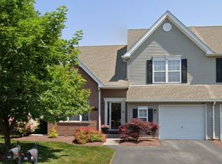 6591 Hickory Rd, Macungie, PA 18062