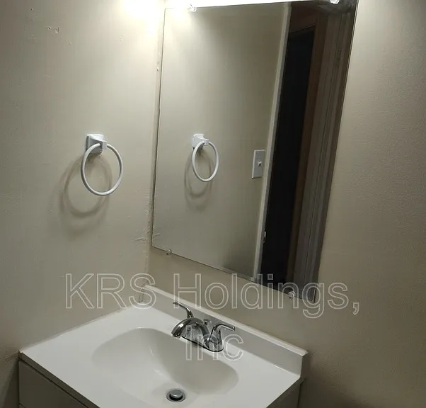 2209 Williamsburg Rd — Photo 10