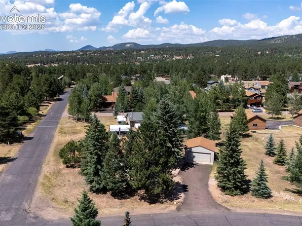 455 Red Feather Ln, Woodland Park, CO 80863