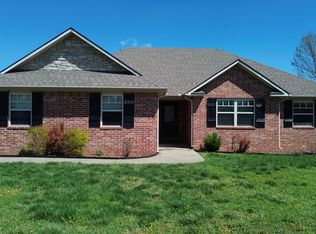 2003 Estates Dr, Grove, OK 74344