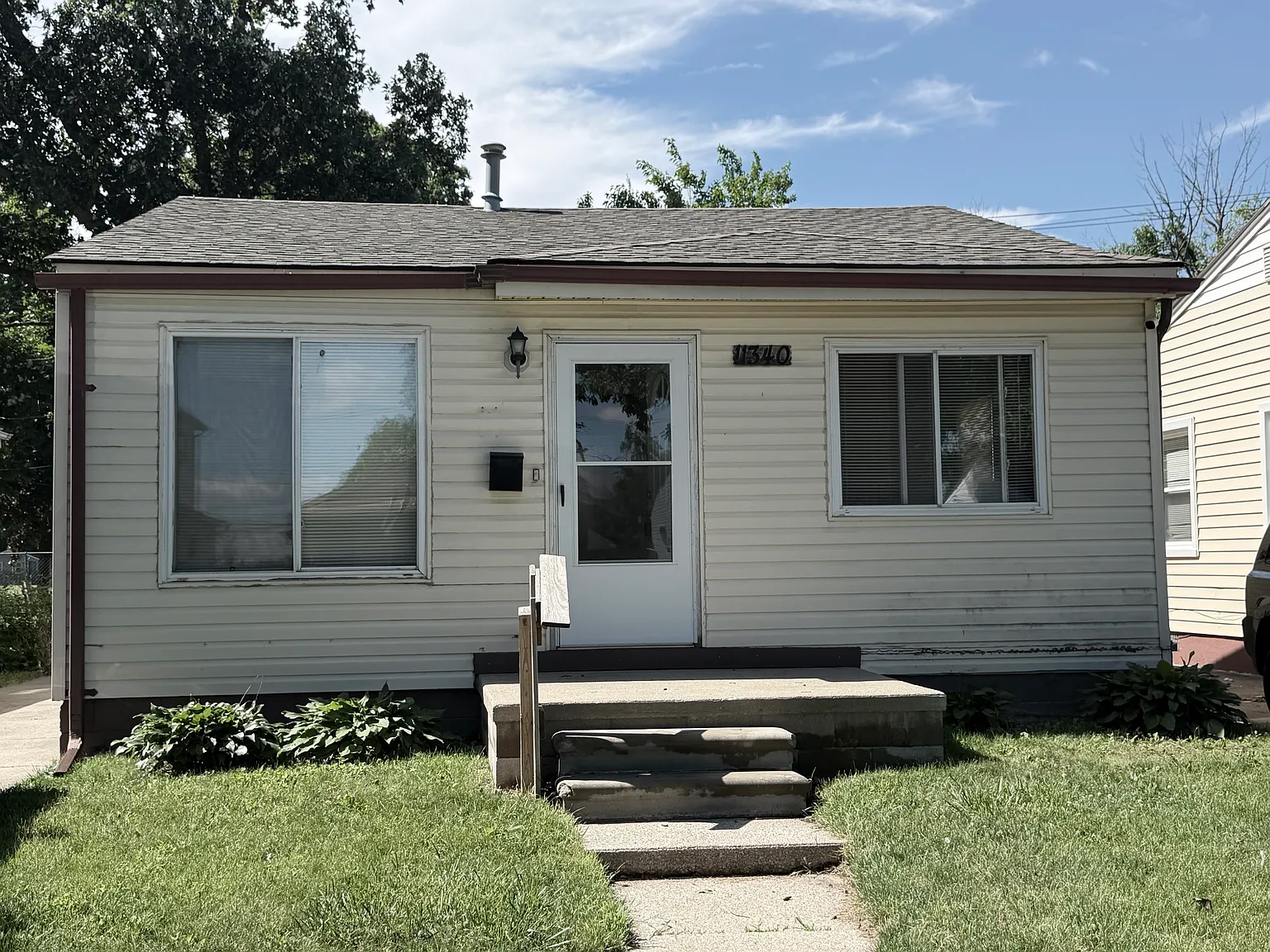 Sherman Ave, Warren — Photo 1