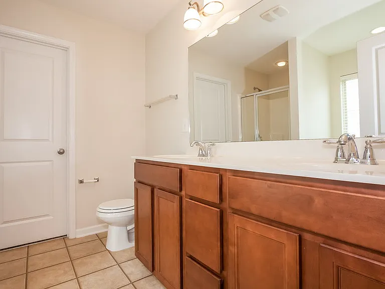 7906 Sweet Grove Ct — Photo 12