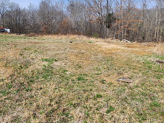 4th image of 639 Houston Fielder Rd